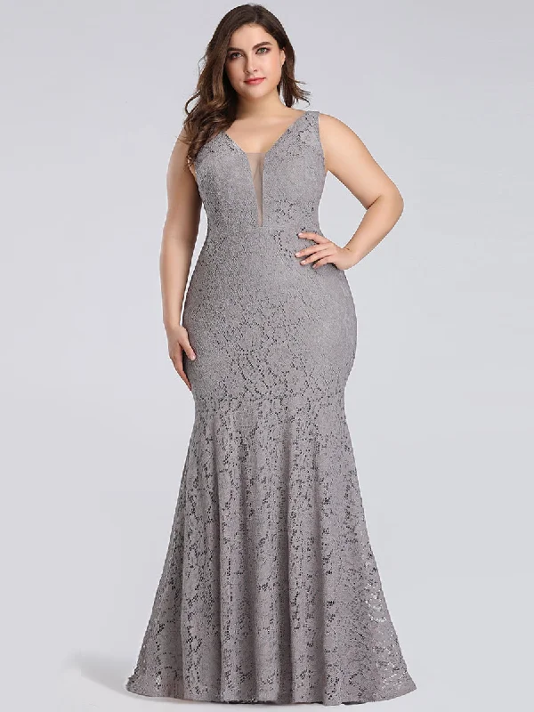 Sexy V-neck Fitted Lace Mermaid Wholesale Plus Size Evening Dress