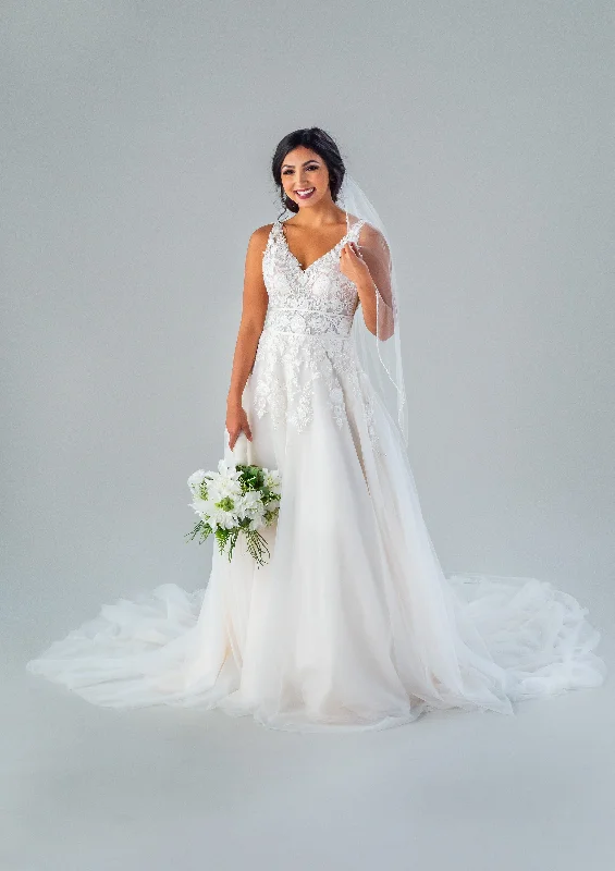 Kennedy Blue Carina Wedding Dress